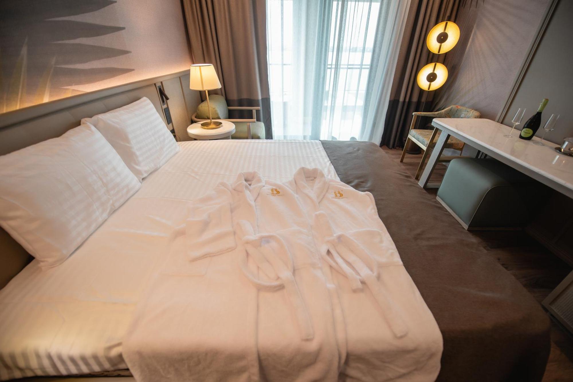Belinda Hotel Mamaia Adults Only 외부 사진