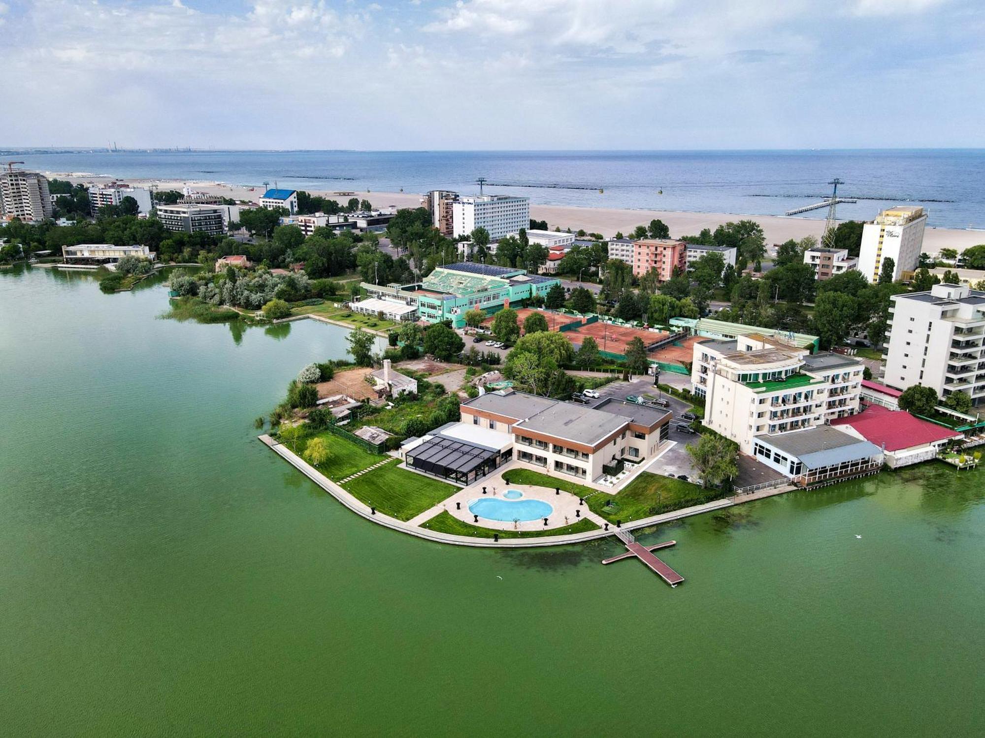 Belinda Hotel Mamaia Adults Only 외부 사진