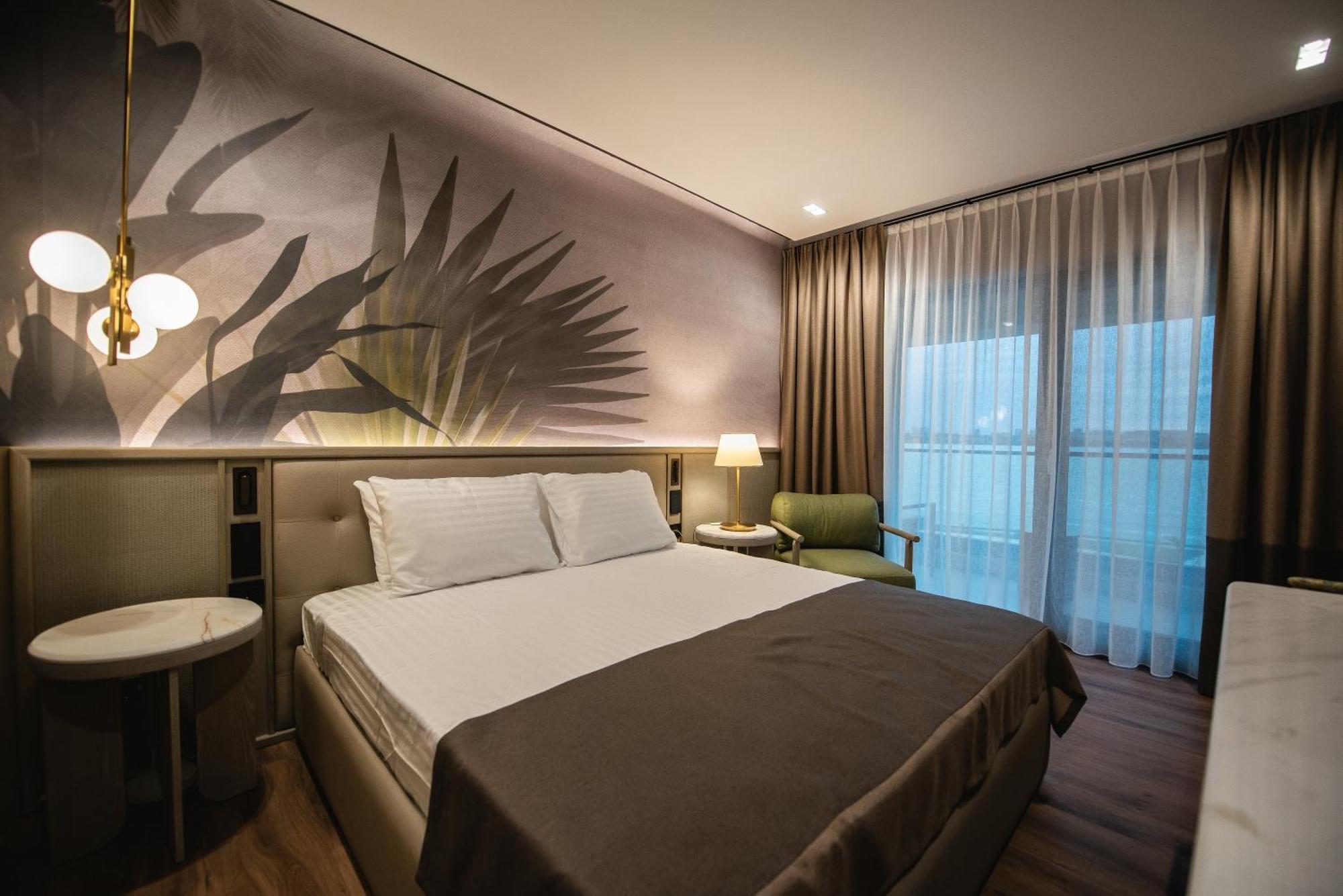 Belinda Hotel Mamaia Adults Only 외부 사진